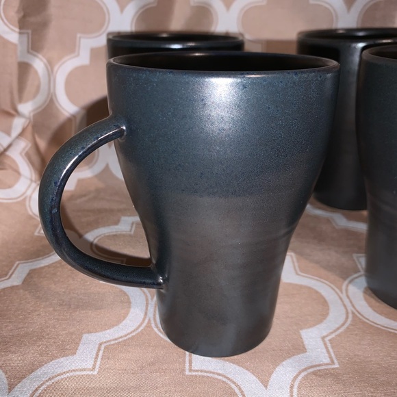 Set of 8 Mikasa Studio Glaze Black Mugs 5” tall - Picture 3 of 6
